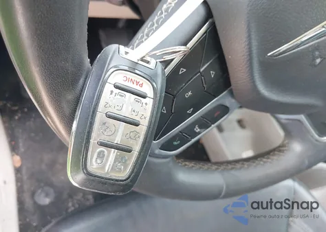 2022 Chrysler Pacifica Touring L from USA, damaged, VIN 2C4RC1BG2NR128980